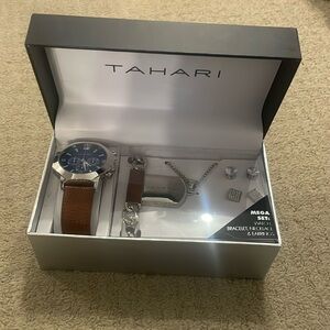 Tahari Men’s watch  and accesories. NWT